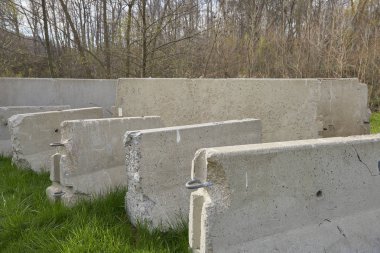Beton bariyerler