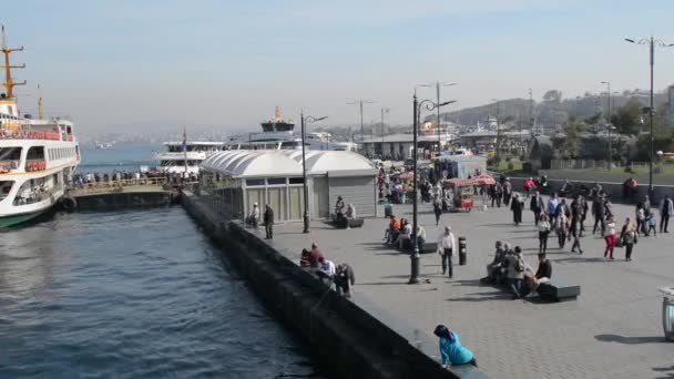 Turquia Istambul Cais Ferry Outubro 2017 — Vídeo de Stock