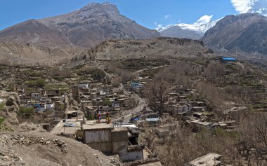 Neral. Mukhtinakh. Mustang, Jharkot