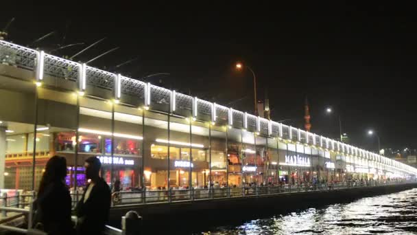 Istambul. a Ponte Galata. Boa noite. 17 de outubro de 2017 . — Vídeo de Stock