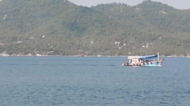 Chiang Mai tatil çiçek çiçekler orkide, renkli, insanlar. dans, çocuk, geçit.2 february2018 geçit töreni