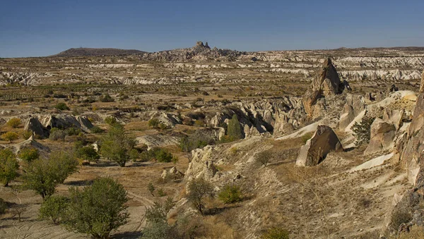 Pavo blanco, Capadocia, roca, paisaje, recorrido, anatolia, goreme, montaña — Foto de Stock