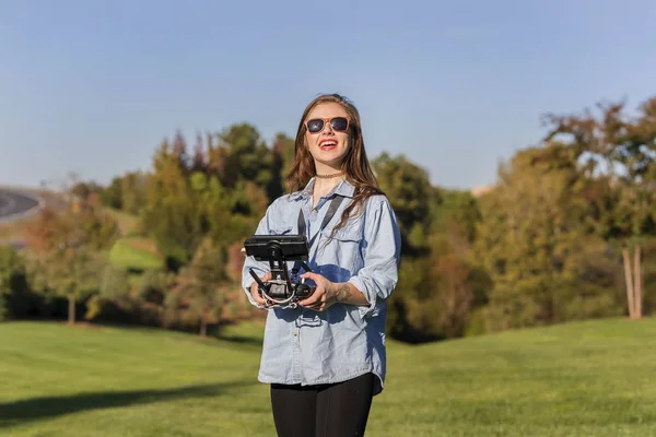 Brunette Coed Flying A Drone — Stock Photo, Image