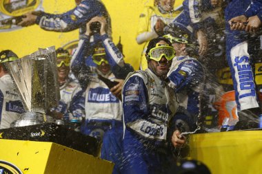 NASCAR: Nfk 400 Kasım 20 Ford