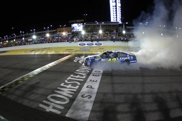 NASCAR: 20 de novembro FORD EcoBoost 400 — Fotografia de Stock