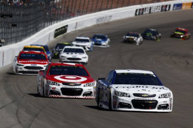 NASCAR: Mart 12 Kobalt 400