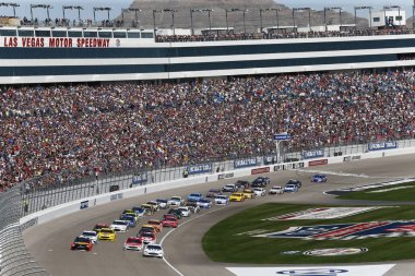 NASCAR: Mart 12 Kobalt 400