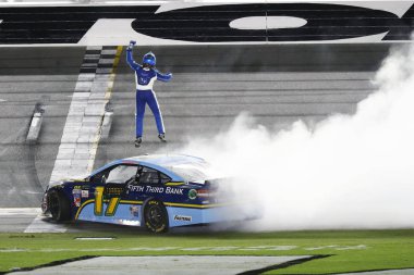 NASCAR: Temmuz 01 Coke sıfır 400