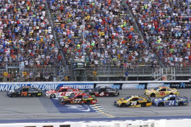 NASCAR: 13 Ağustos saf Michigan 400