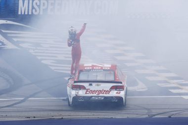 NASCAR: 13 Ağustos saf Michigan 400