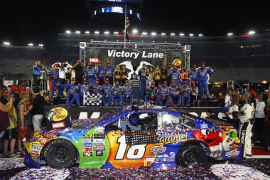 NASCAR: 19 Ağustos bas Pro Nra gece yarışı Otelde Mağazalar Mevcut