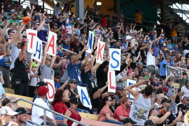 NASCAR: 12 Kasım Can-Am 500 (k)