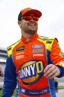 NASCAR: Nisan 06 O'Reilly Auto 500 parça