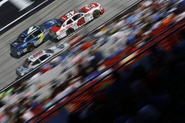 NASCAR: 14 Nisan Fitzgerald planör 300 kitleri