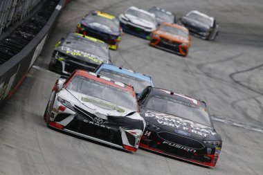 NASCAR: 15 Nisan gıda şehir 500