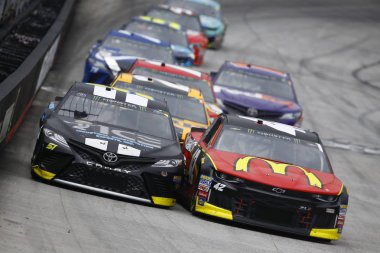 NASCAR: 15 Nisan gıda şehir 500