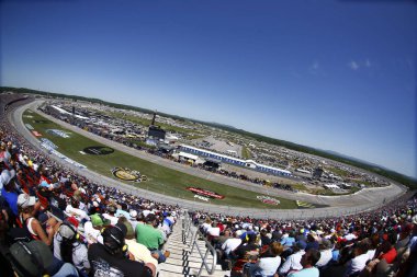 NASCAR: 29 Nisan Geico 500