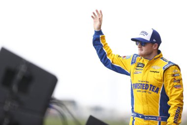 NASCAR: 12 Mayıs Kc başyapıt 400
