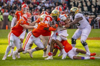 Wake Forest Demon Diyakozları Clemson Kaplanlarına Karşı