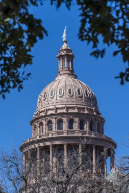 Teksas Eyaleti Kongre Binası Austin, Teksas 'ta ve Travis County' nin merkezinde. Amerika Birleşik Devletleri 'nin en kalabalık 11. şehridir..