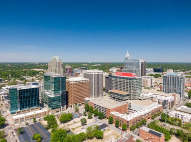 22 Nisan 2020 - Raleigh, Kuzey Carolina, ABD 'nin Kuzey Carolina eyaletinin başkentidir. Raleigh, Charlotte 'dan sonra eyaletin en büyük ikinci şehri.. 