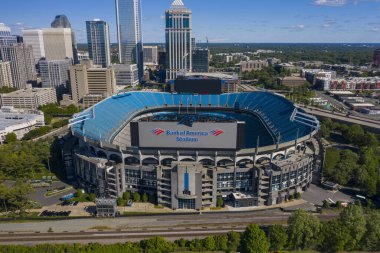 1 Mayıs 2020 - Charlotte, Kuzey Carolina, ABD: NFL Carolina Panthers 'ın Charlotte, NC' de oynadığı Bank of America Stadyumu 'nun hava manzarası.