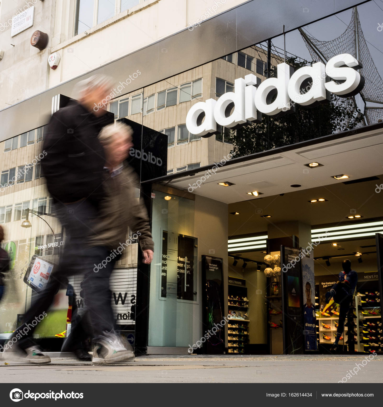 adidas oxford street opening hours