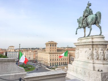 Roma 'nın mimarisi, binaları ve yapıları. Antik İtalyan mimarisi, sokaklar, evler ve doğa.