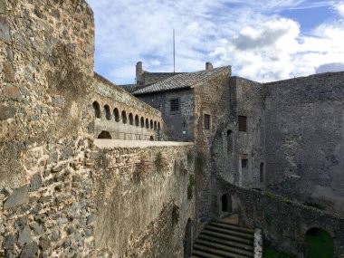 Roma 'nın mimarisi, binaları ve yapıları. Antik İtalyan mimarisi, sokaklar, evler ve doğa.