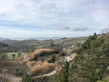 Roma 'nın mimarisi, binaları ve yapıları. Antik İtalyan mimarisi, sokaklar, evler ve doğa.