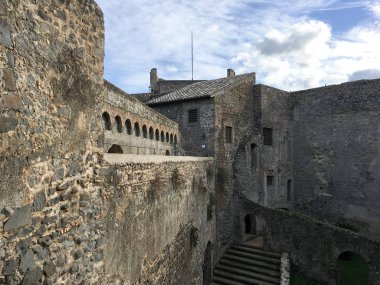 Roma 'nın mimarisi, binaları ve yapıları. Antik İtalyan mimarisi, sokaklar, evler ve doğa.