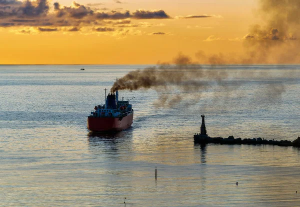 Havet utfärda utegångsförbud för av Sachalin. — Stockfoto