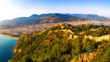 Türkiye. Alanya. Kale Calais görüntülemek.