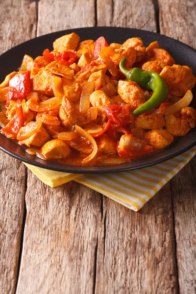 Csirke jalfrezi indiai kultúra sült fűszeres curry chili szósz m — Stock Fotó