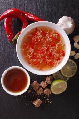 Vietnamca baharatlı balık Cham malzemeler closeup ile sos. v