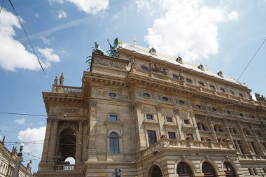Prag Ulusal Tiyatro portre. 