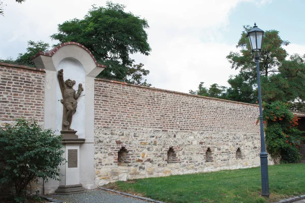 Monumentos de Praga. Estatua de San Sebastián — Foto de Stock