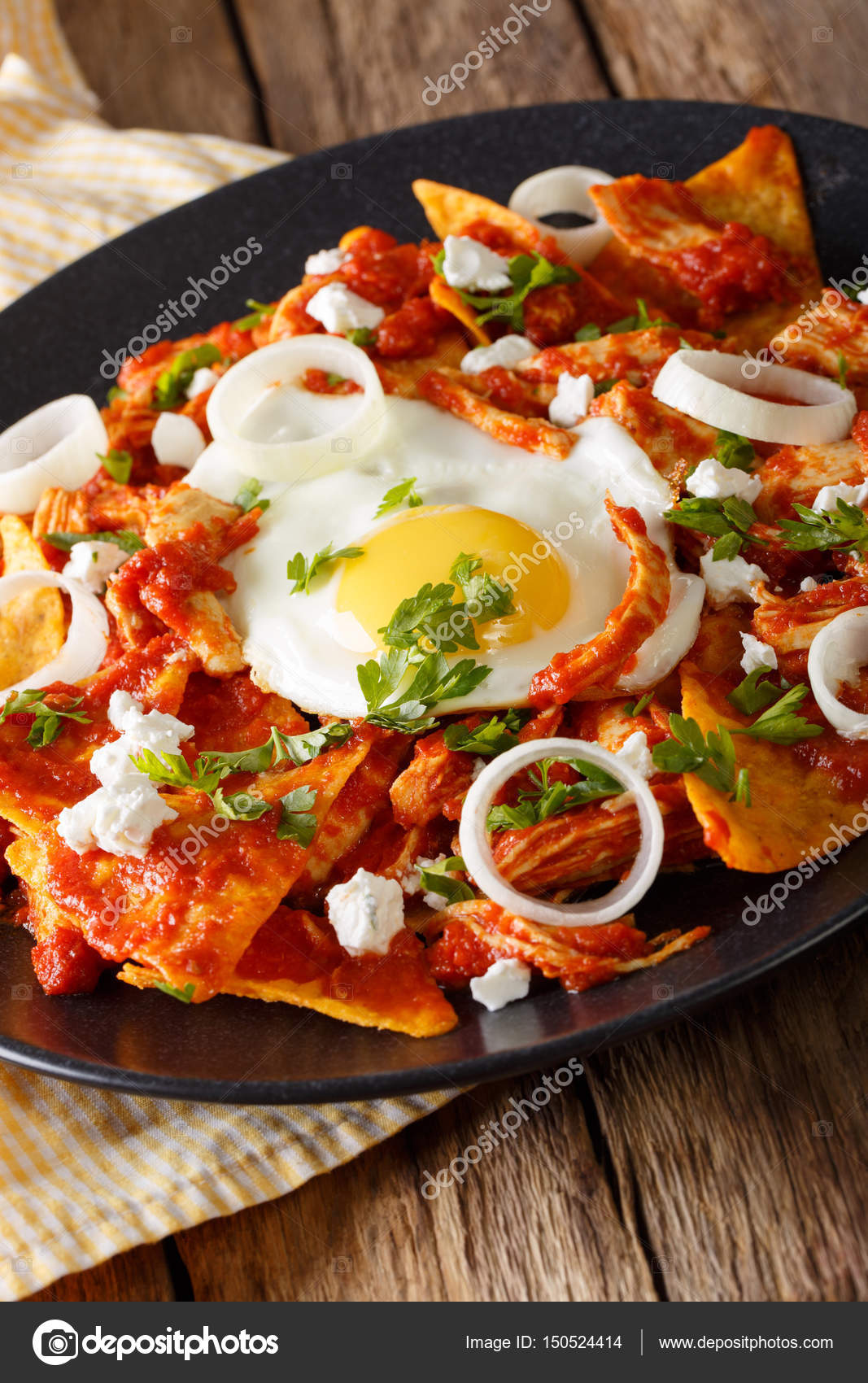 Stockfotos Chilaquiles Verdes Con Huevo Bilder Stockfotografie Chilaquiles Verdes Con Huevo Lizenzfreie Fotos Depositphotos