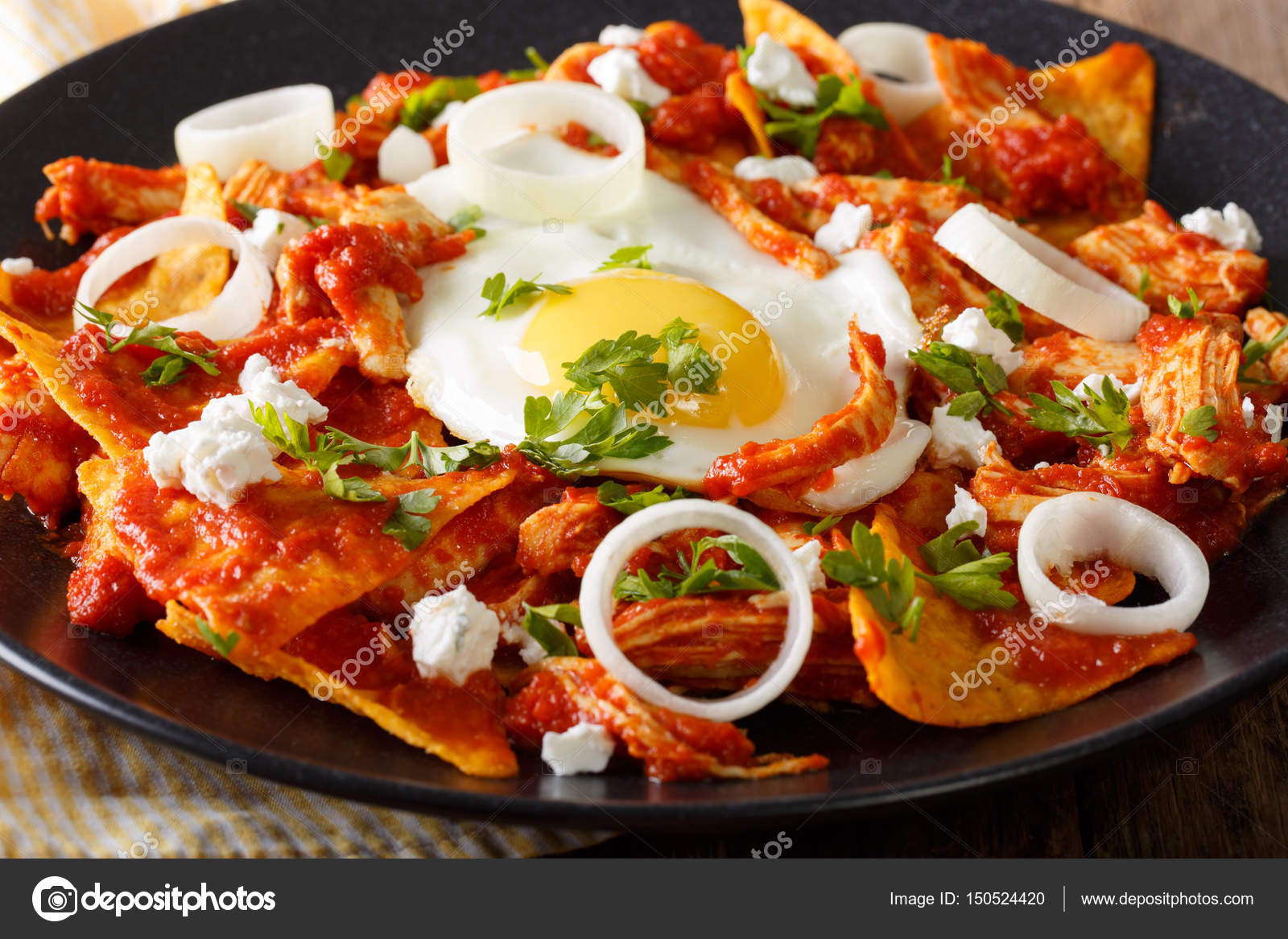 Stockfotos Chilaquiles Verdes Con Huevo Bilder Stockfotografie Chilaquiles Verdes Con Huevo Lizenzfreie Fotos Depositphotos