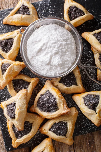 Hamantaschen cookie-k vagy a hamans fülek Purim ünnepe Vértes. V — Stock Fotó