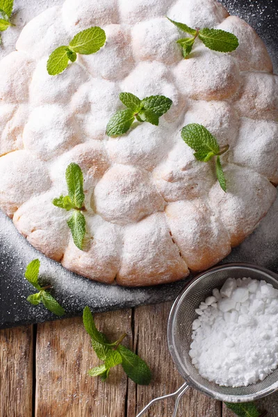 Avusturyalı buchteln - tatlı Maya rulo, lezzetli çörekler yakın çekim. 