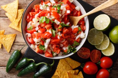 Meksika pico de gallo domates, soğan, kişniş ve jalape