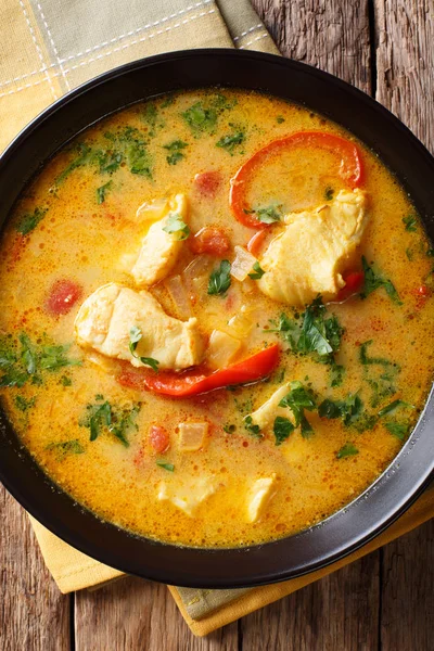 전통 브라질 요리 Moqueca Baiana 물고기와 벨 peppe의 — 스톡 사진