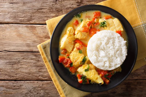 Pescado encocado o pescado con salsa de coco es un cacao ecuatoriano — Foto de Stock