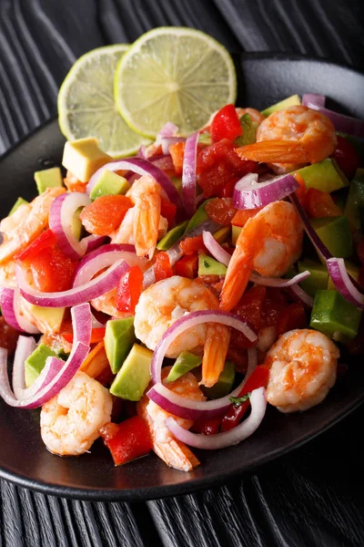 Fresh shrimp ceviche appetizer with avocado, peppers, tomatoes a — Stock Photo, Image