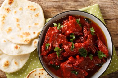 Orijinal Rajasthani Jungli Maas Tarifi kaseye yakın çekim. Ho!