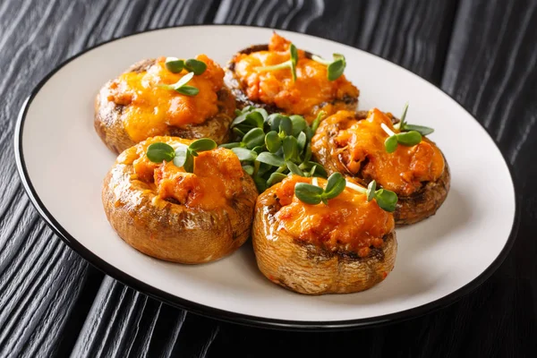 Traditional portobello mushrooms stuffed with minced meat and ch — Stock Photo, Image