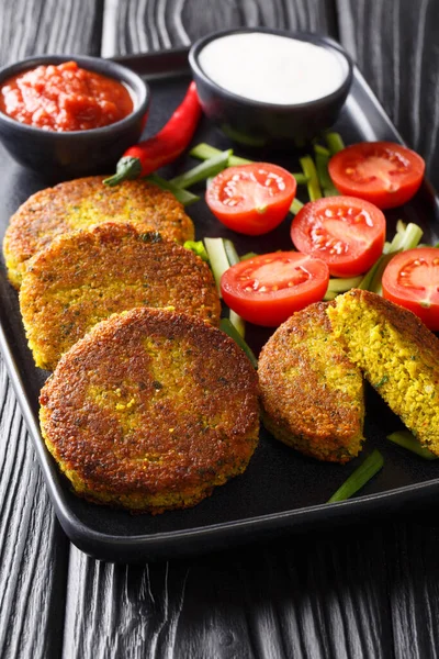 Falafel Style Baya Kyawbirman Fait Petits Pois Cassés Jaunes Avec — Photo