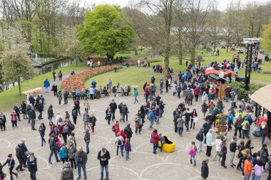 insanlar içinde keukenhof