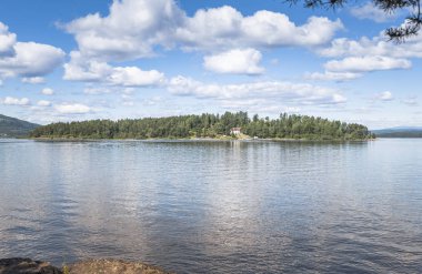 Norveç utoya adasında